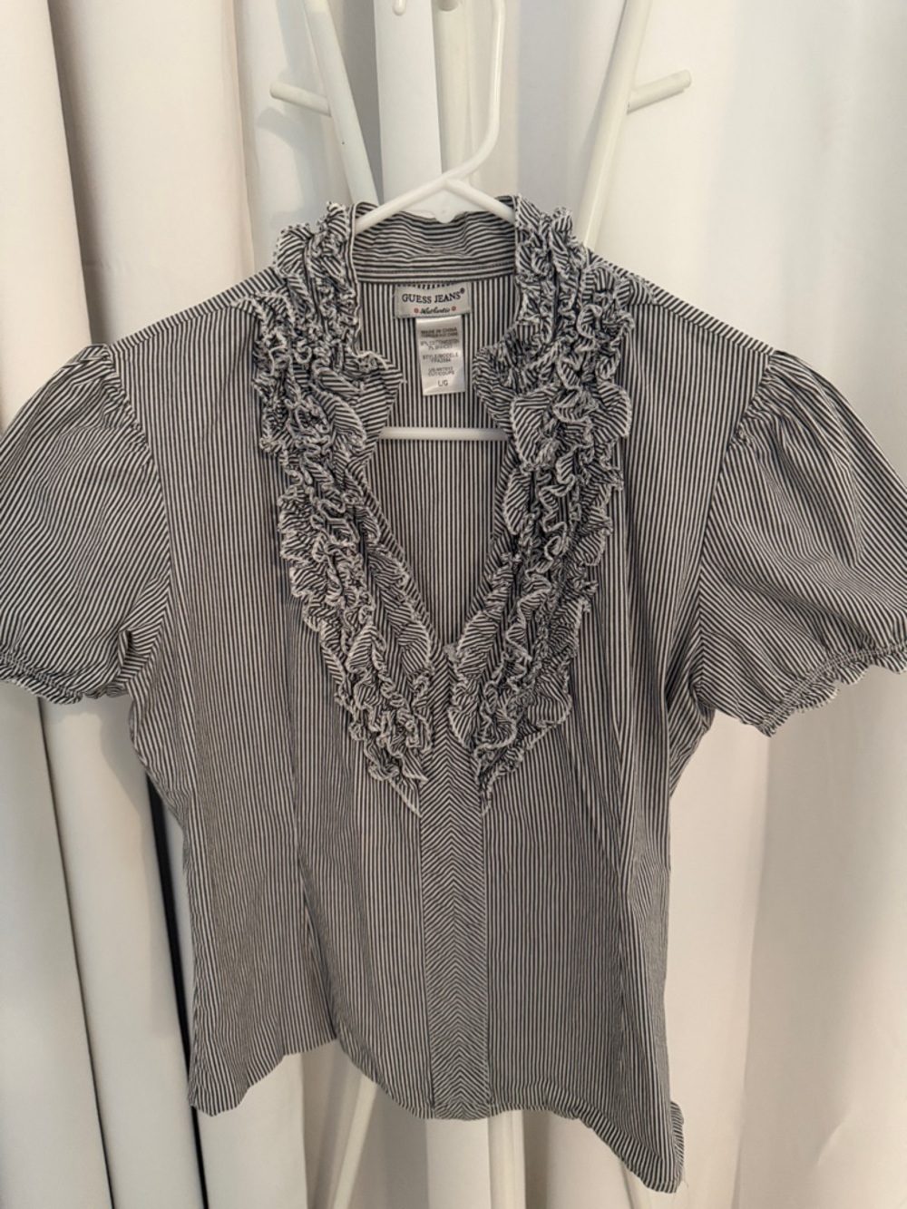Guess Black & White Striped Ruffle V-Neck Blouse